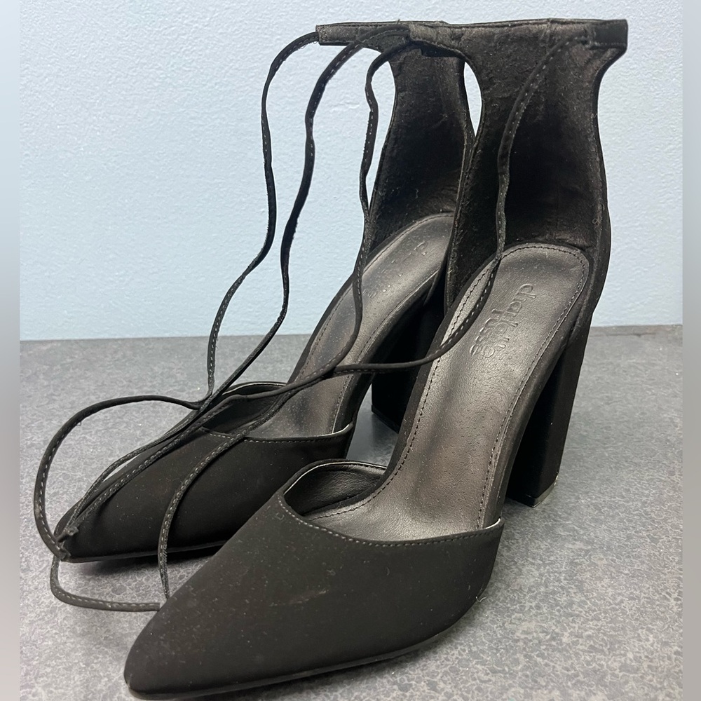 Black Heeled Women's Shoes